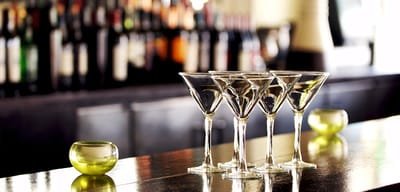 Ways Of Expanding Your Cocktail Bar Business image