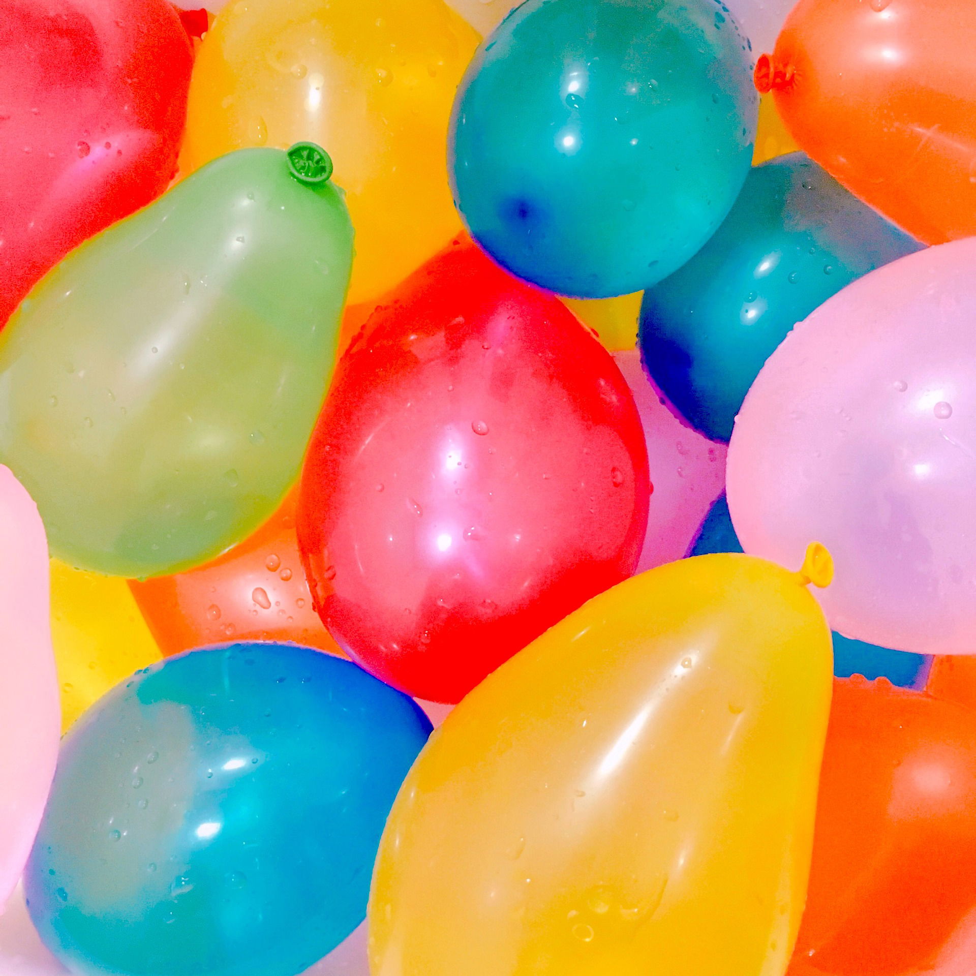 Many ways to pop balloons!