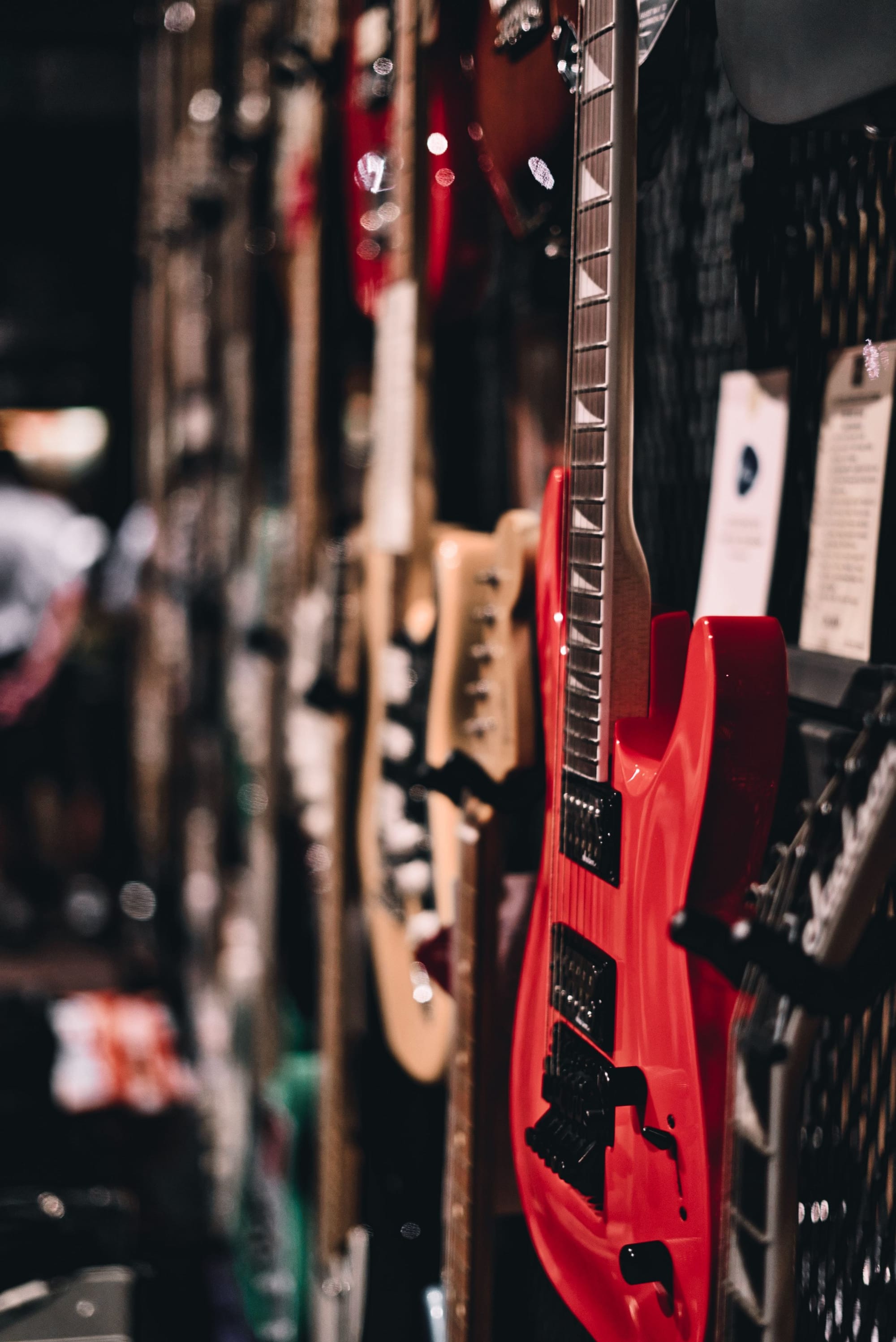 U.S. guitar maker PRS resumes hand-building instruments – at a safe distance.