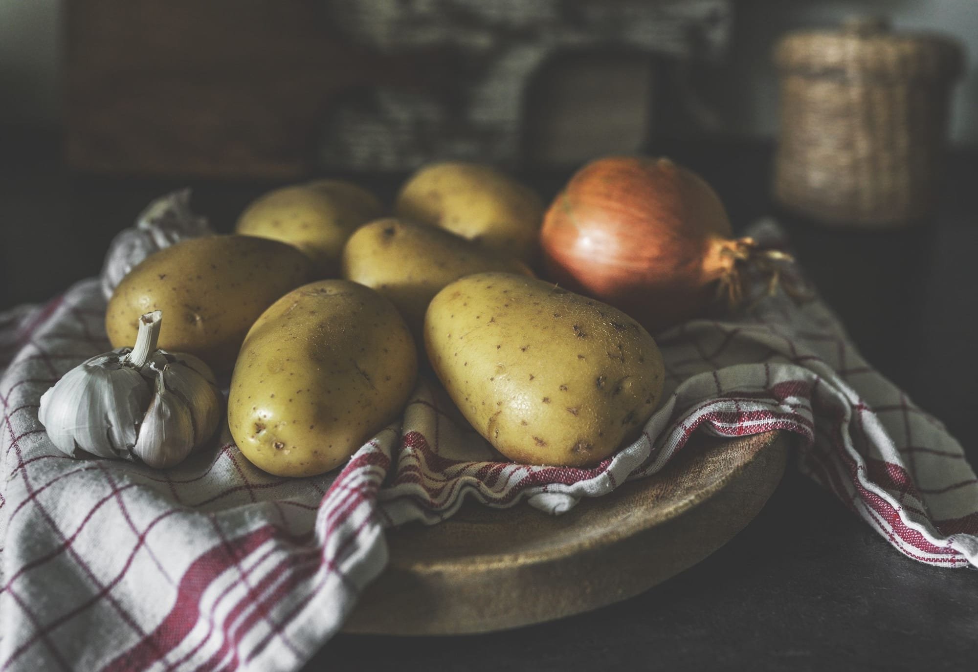 هل البطاطس القديمة صالحة للأكل؟