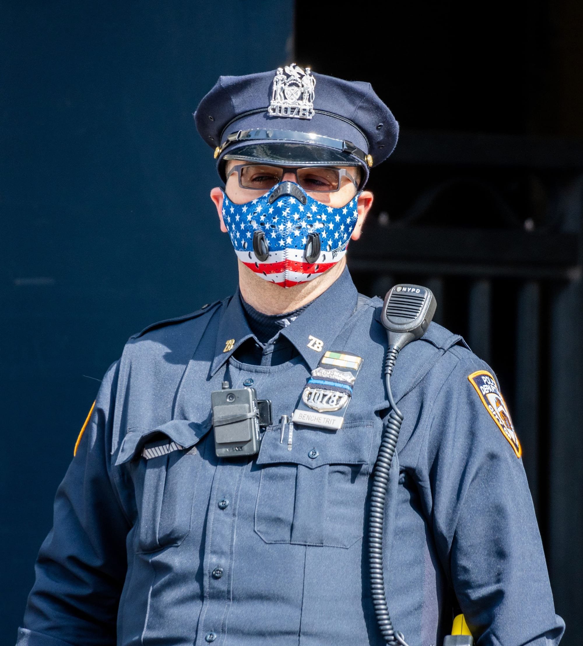San Francisco police chief nixes officers' 'Thin Blue Line' masks.