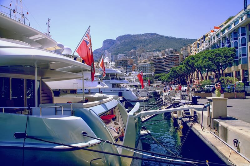 Commercial Yacht Registration Services