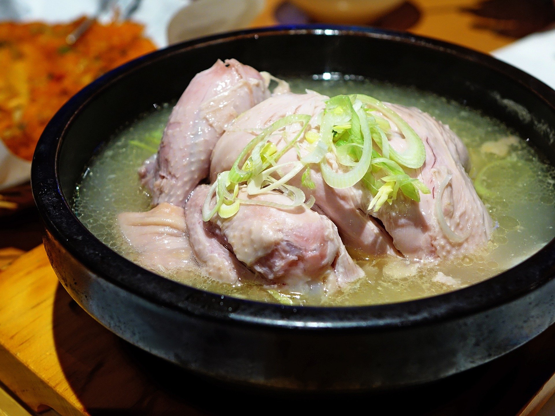 ما سر "حساء الدجاج" في مواجهة نزلات البرد؟