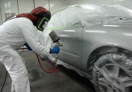 Tips to Consider Before Choosing an Auto Body Repair Shop image