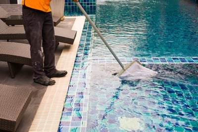 How To Choose A Reliable Swimming Pool Contractors? image