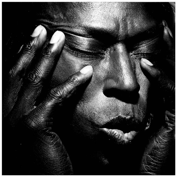 Irving Penn - Miles Davis pour l'album Tutu (interior frontal), 1986