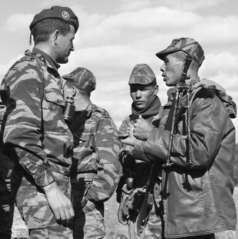 Arthur Smet - Commando Georges, Lieutenant Grillot à gauche, Sous-Lieutenant Riguet à droite