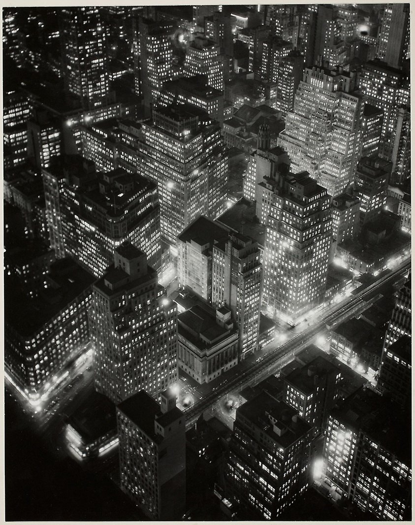 Berenice Abbott - Nightview, New York 1932