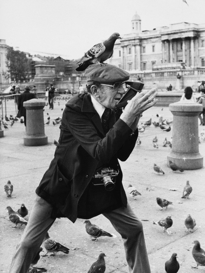 Shirley Baker - Watch the birdie, Trafalgar square 1978