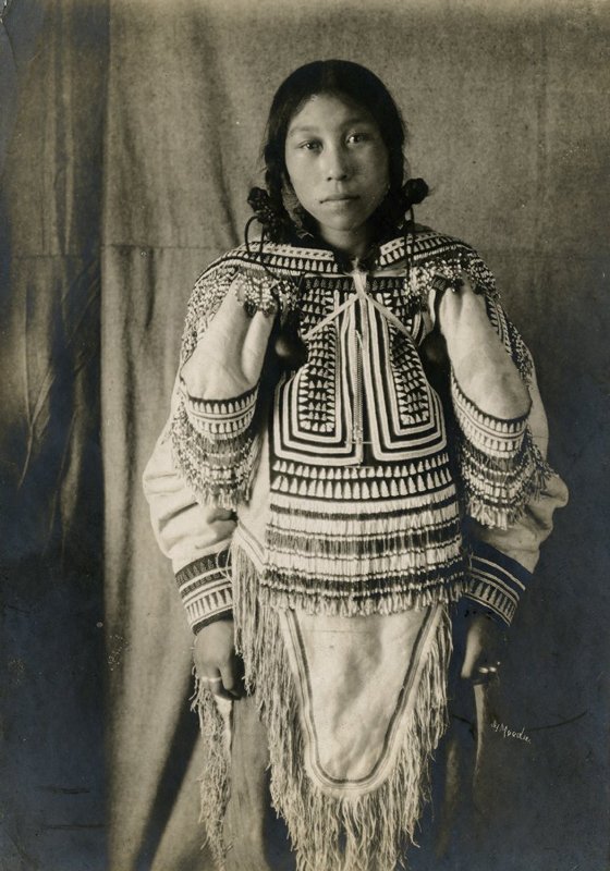 Geraldine Moodie - Tu-tu-uck-tu-uck an Inuit woman 1903