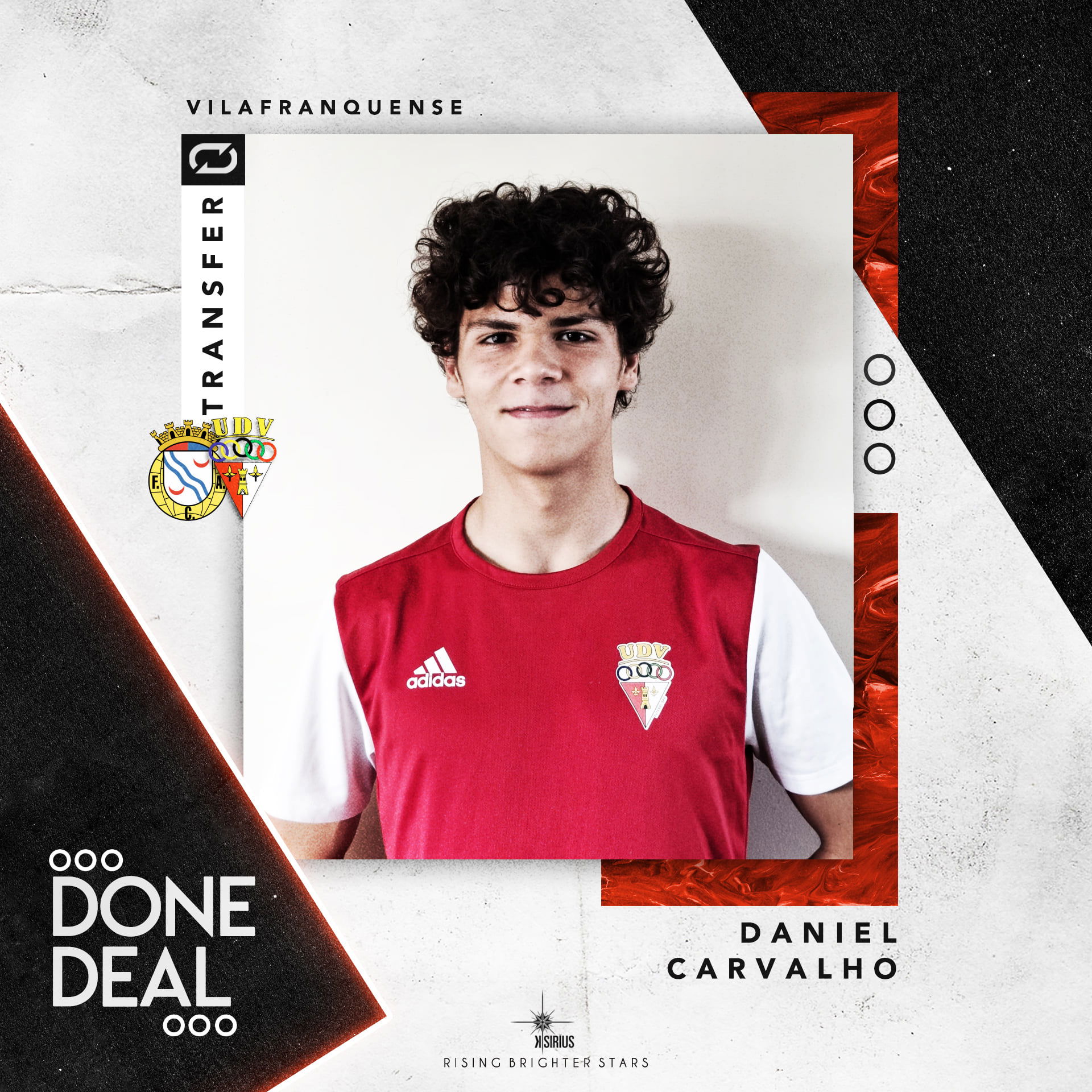 Signing: Daniel Carvalho with U.D. Vilafranquense