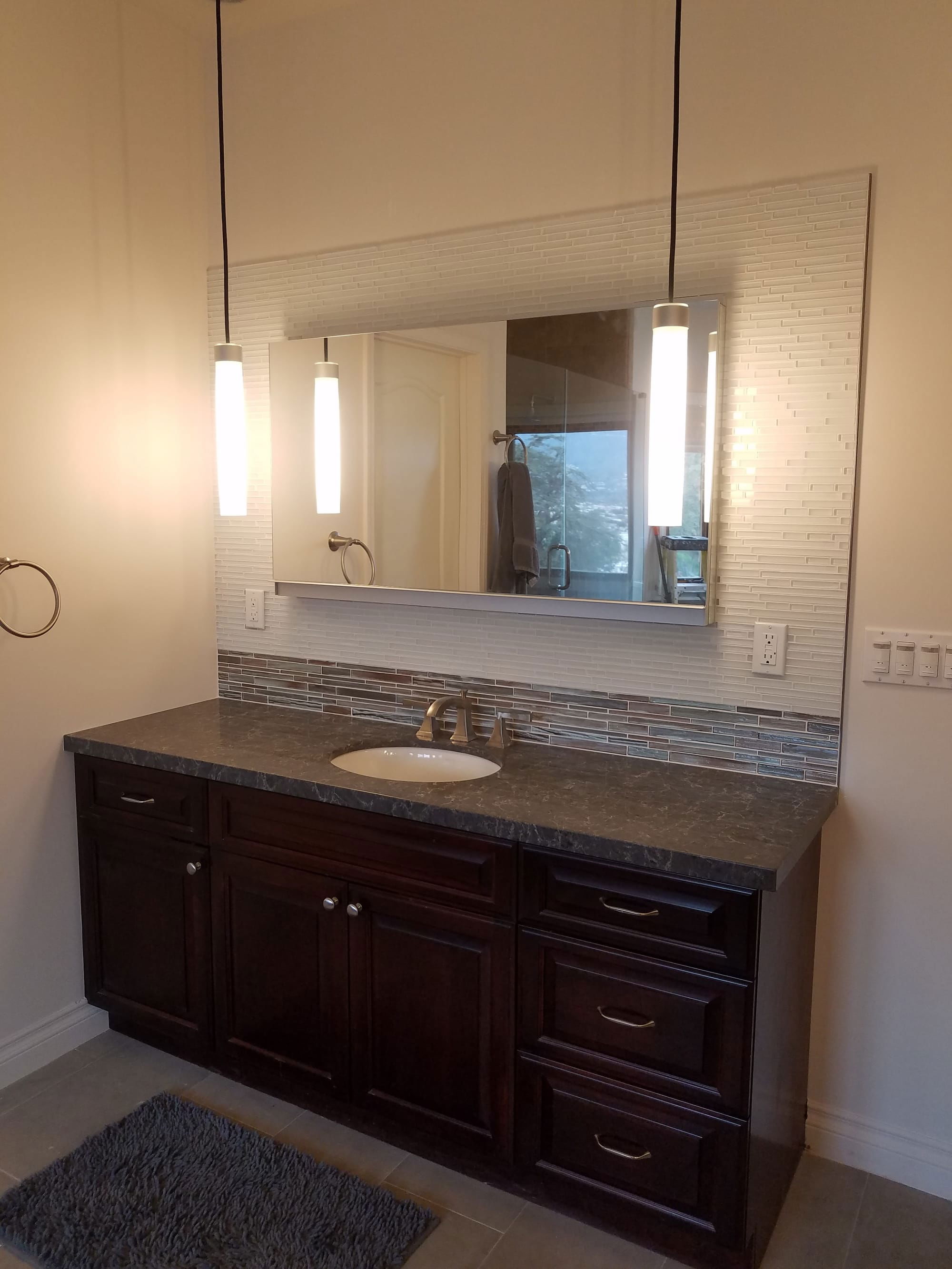 Popular Bathroom - Dave 91205 - Glendale