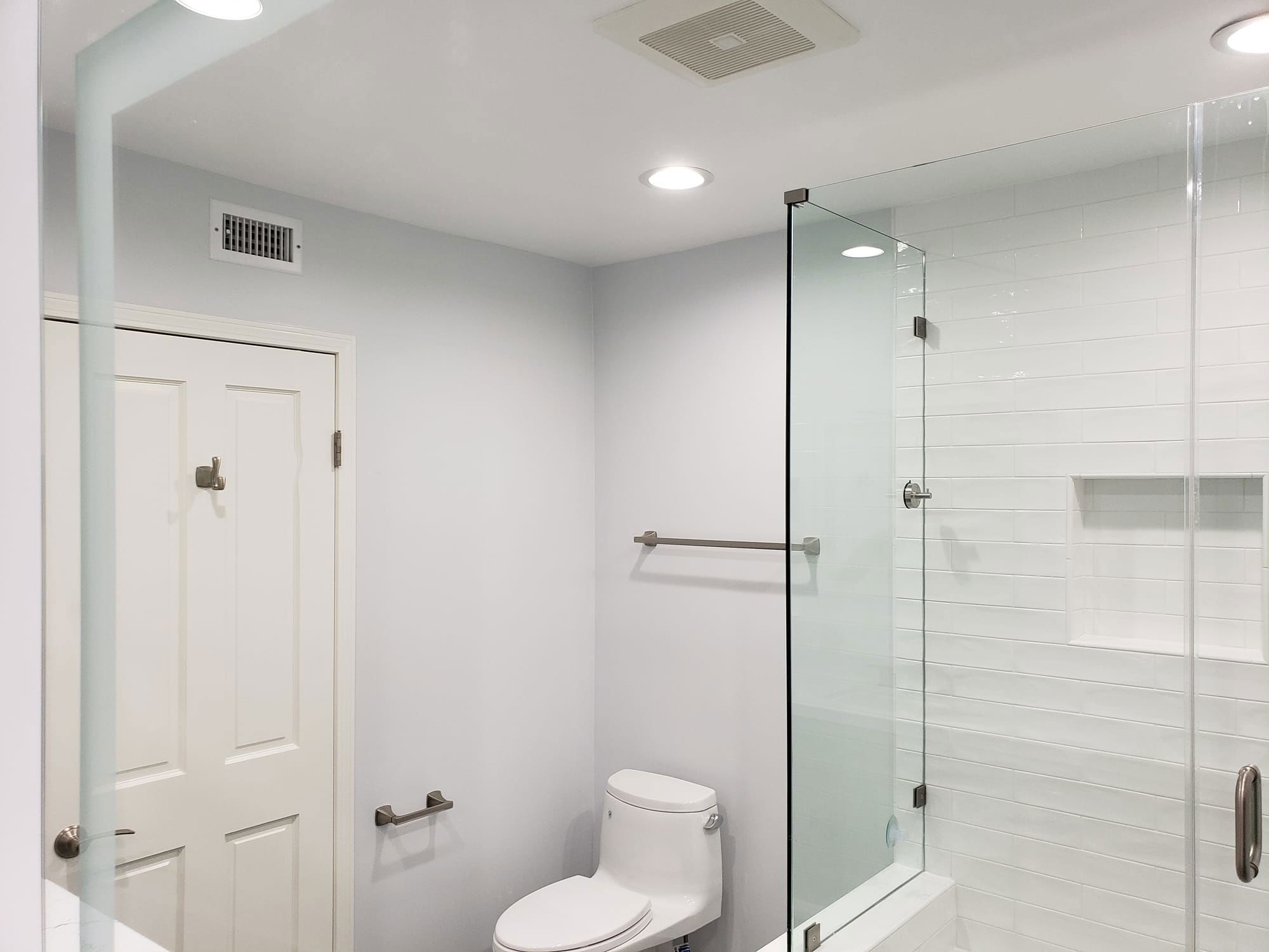 Popular Bathroom - Robert B. 91301 - Agoura Hills