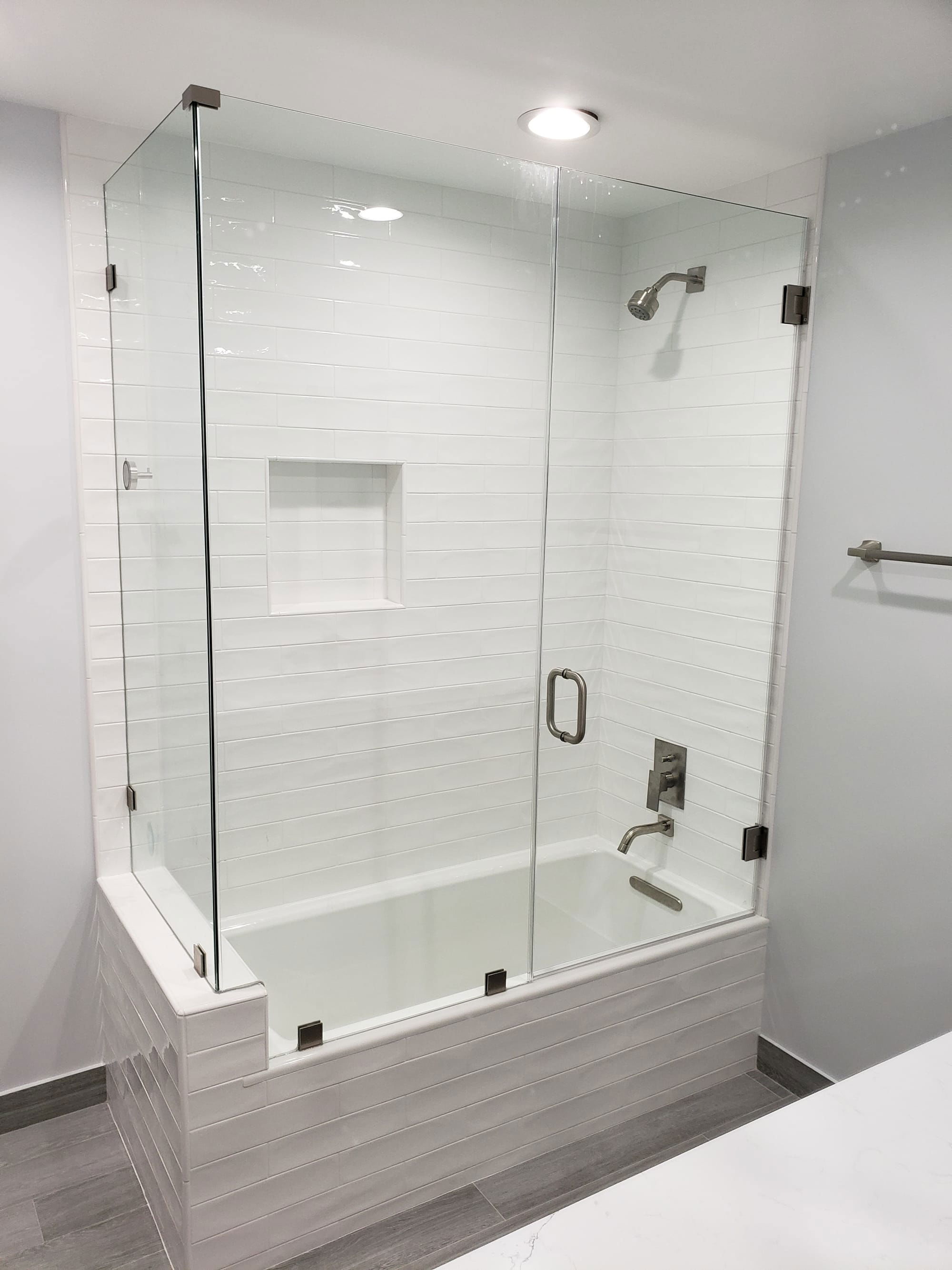 Popular Bathroom - Robert B. 91301 - Agoura Hills