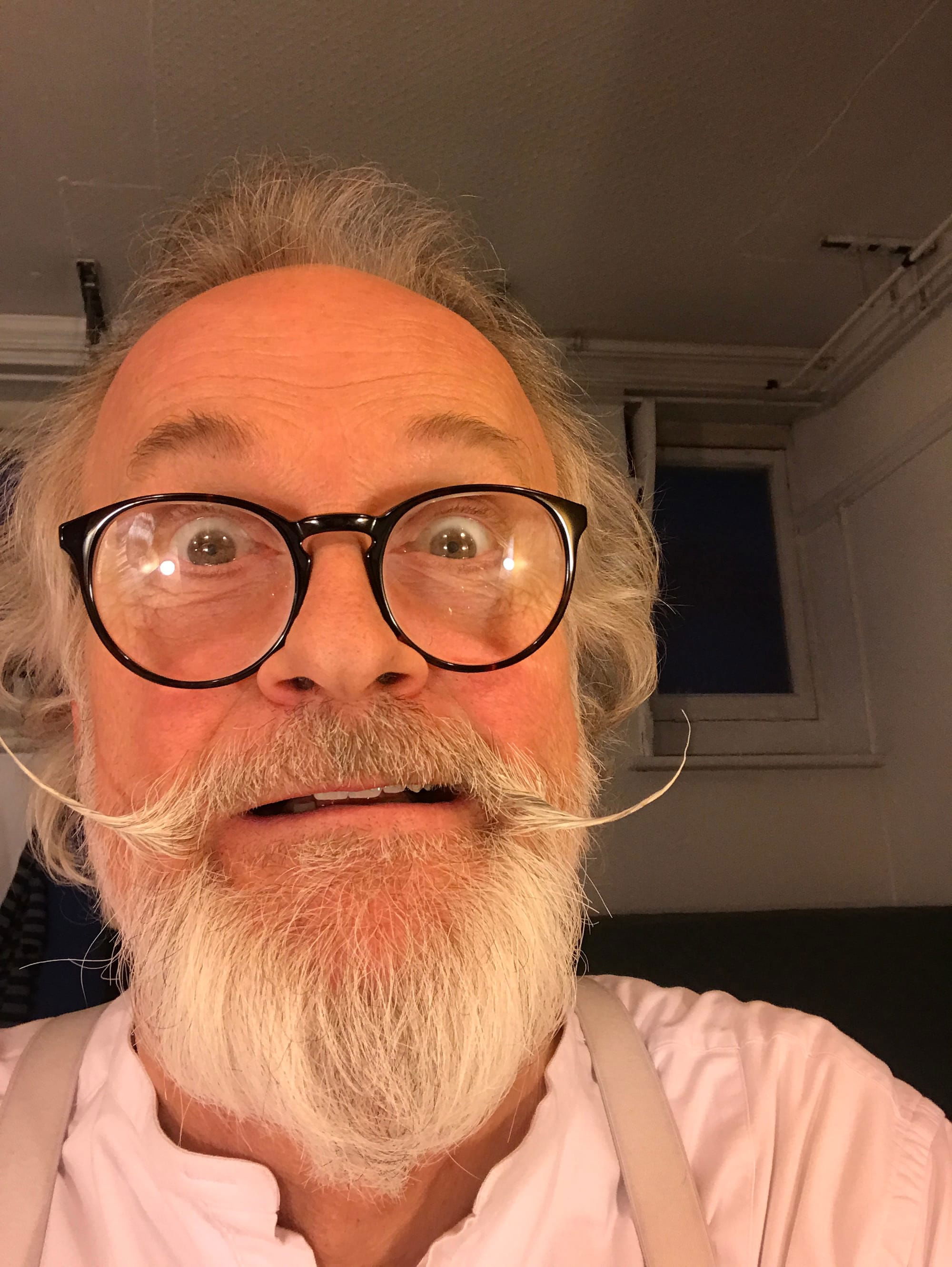 CAPTAIN SHAW FACIAL HAIR. 'IOLANTHE'.  ENO, COLISEUM 2018.