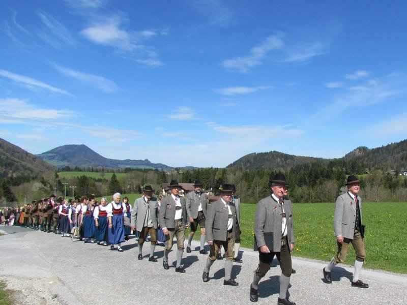 Brauchtumssonntag in Faistenau mit Festgottesdienst