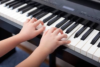 How to Play Piano image