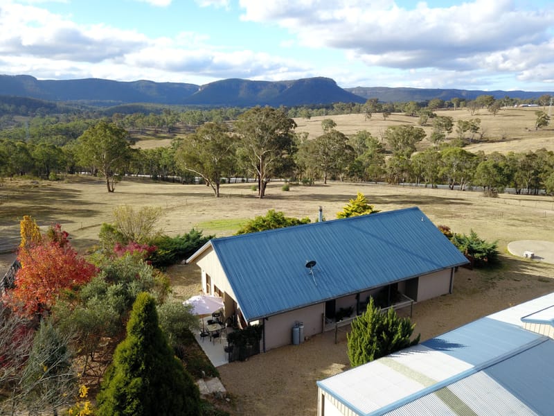 Airbnb/BED & BREAKFAST AERIAL EYE MEDIA SERVICES