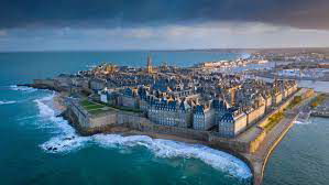 DETECTIVE - SAINT MALO