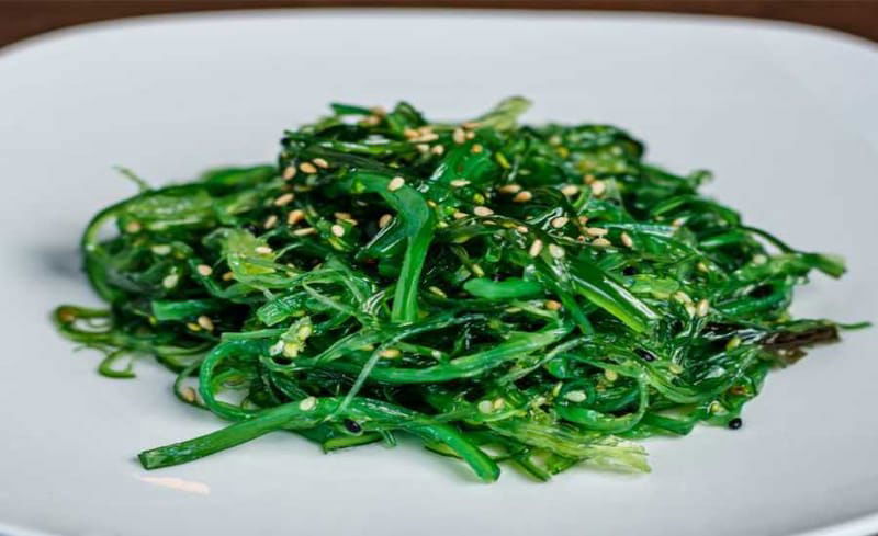 SEAWEED SALAD