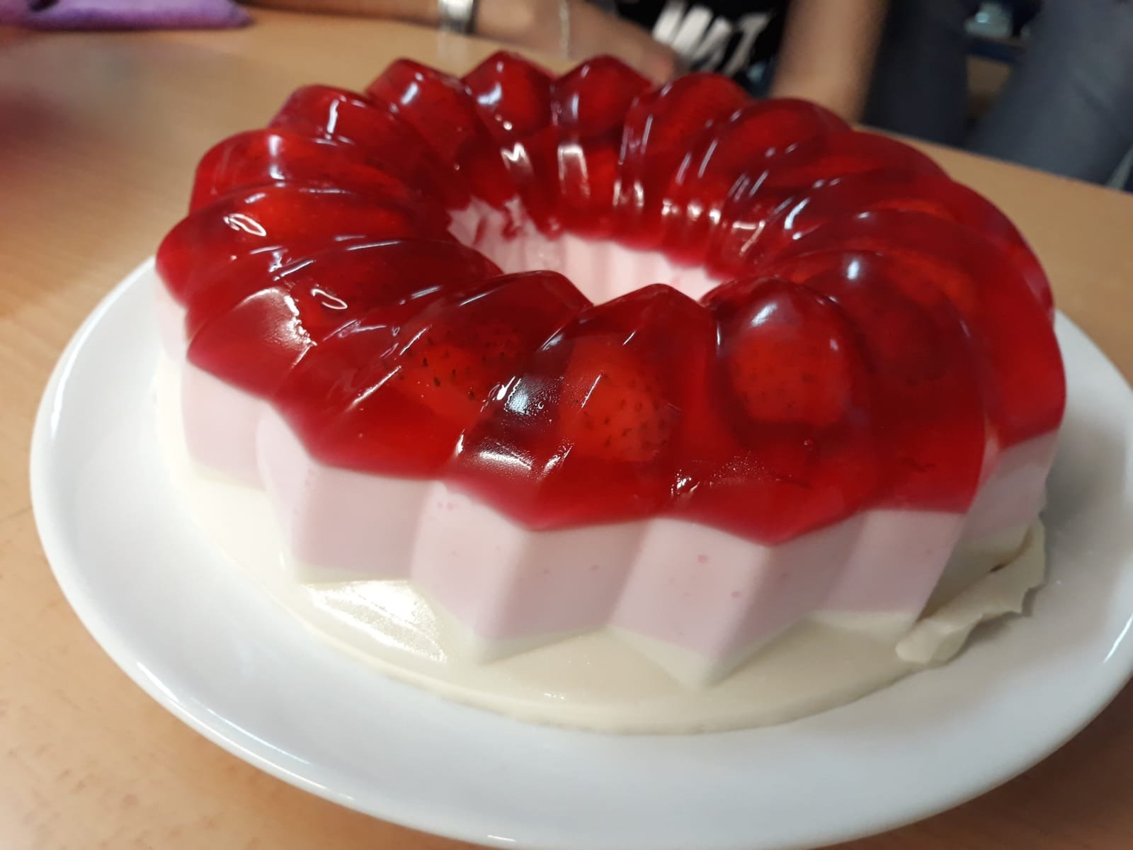 Gâteau frais aux fraises et yaourt