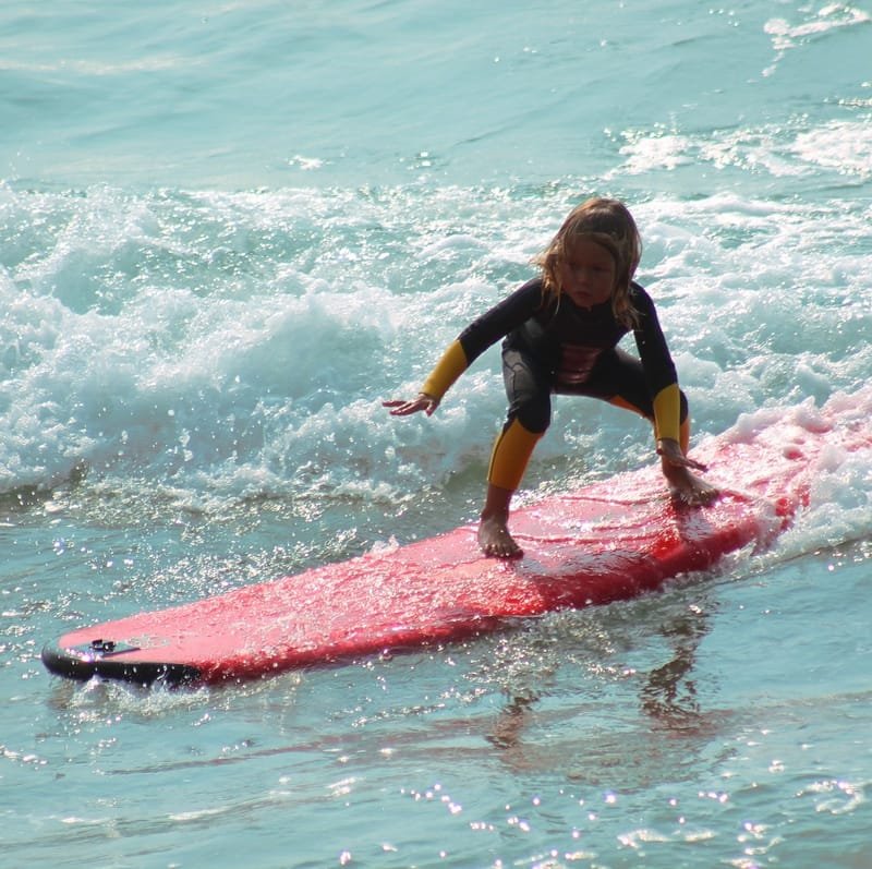 SURFING FOR KIDS