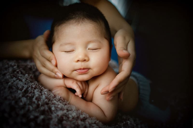 Atelier de massage pour bébé à ECLARON