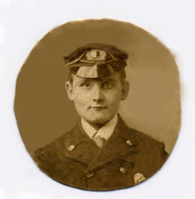 DEVINE, Edward Feron. 1128. Private. Discharged 14/04/1919.