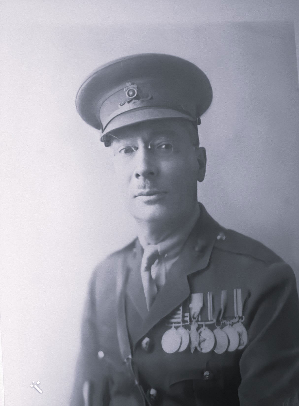 CALVERT, Harry Campbell. Captain Royal Field Artillery formerly King's Colonials and King Edward's Horse. Photograph courtesy of his great grandson, James Morgan and 2x great grandson, Rod Bull
