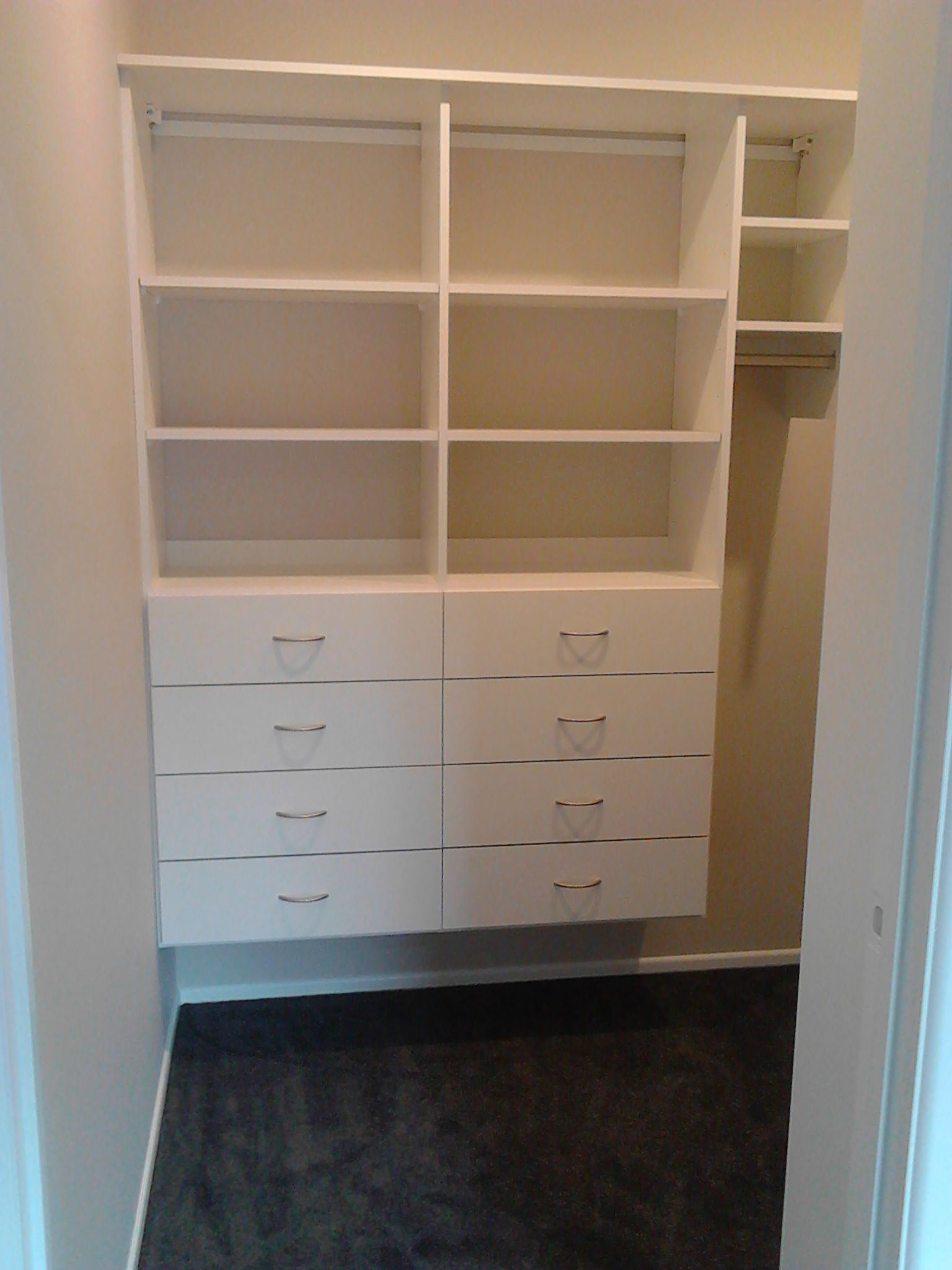 Eight drawer unit