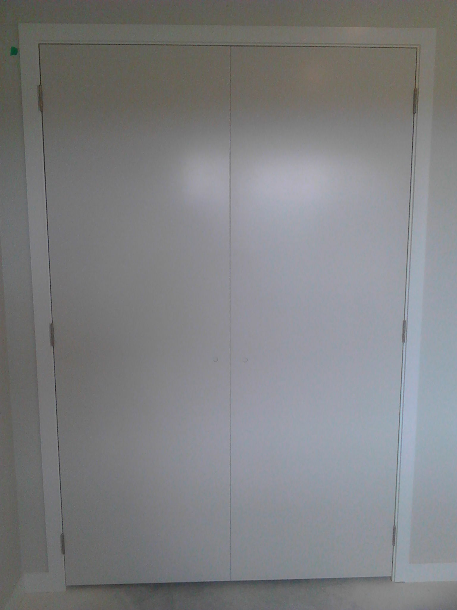 Bedroom  cupboard - closed doors