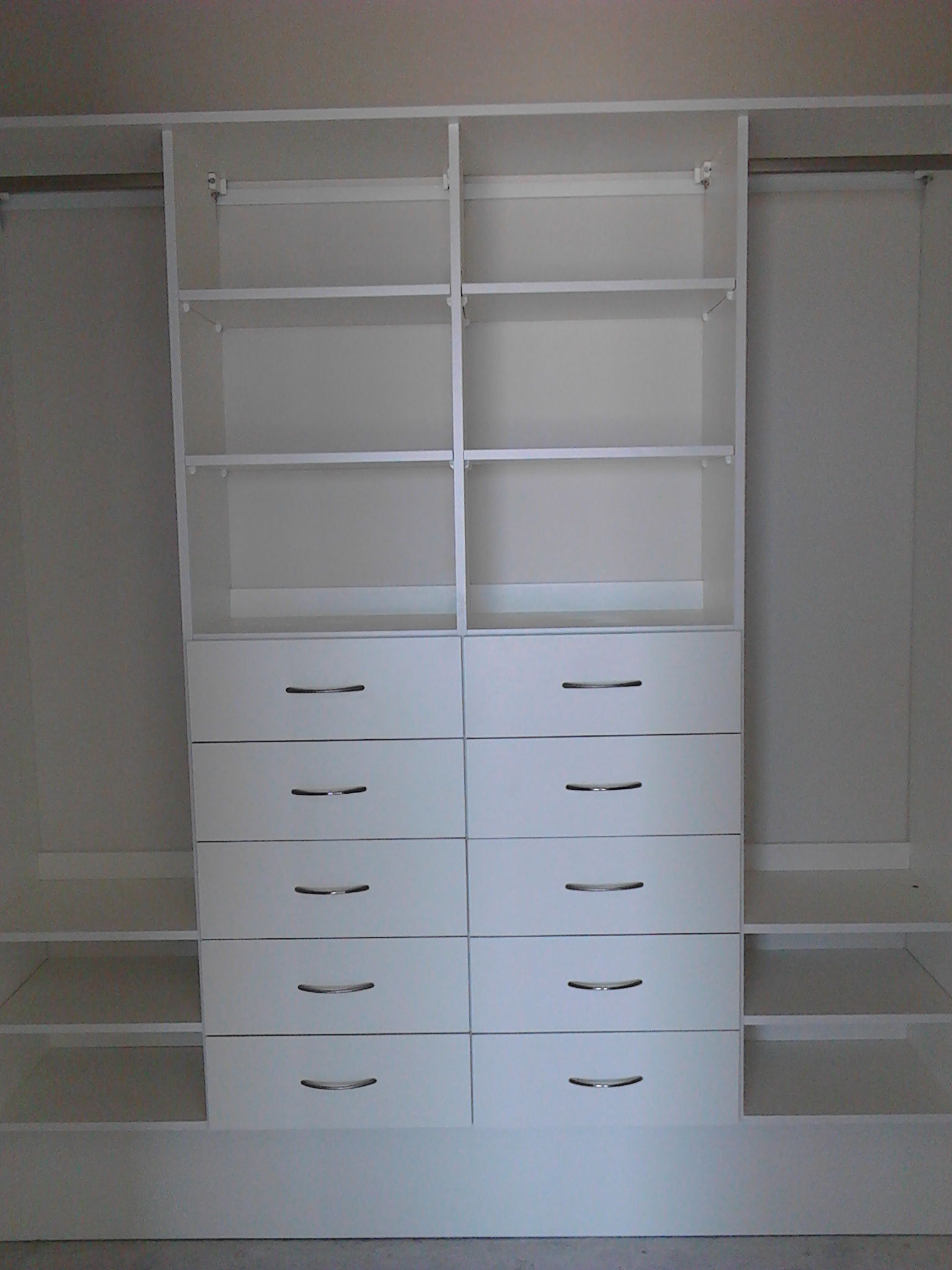 10 Drawer Unit