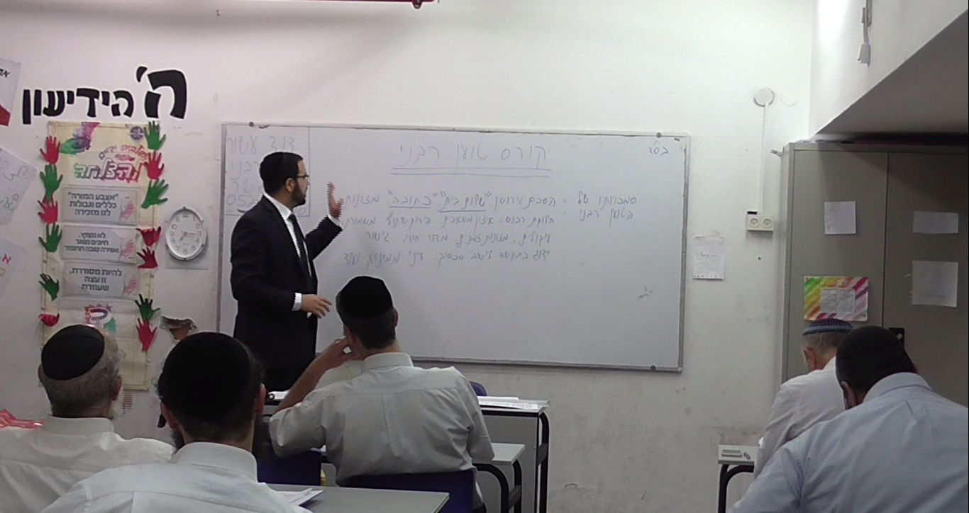 דוד עשור - טוען רבני ומגשר משפטי