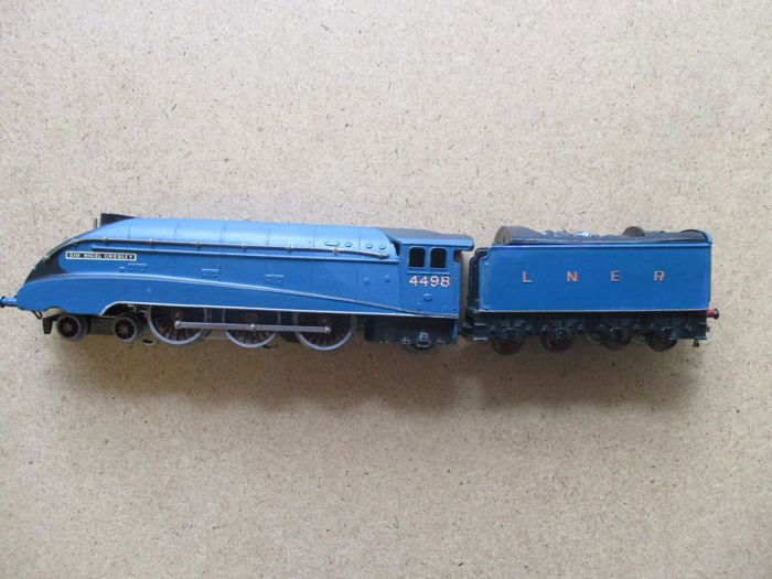 Pre - War Sir Nigel Gresley No. 4498