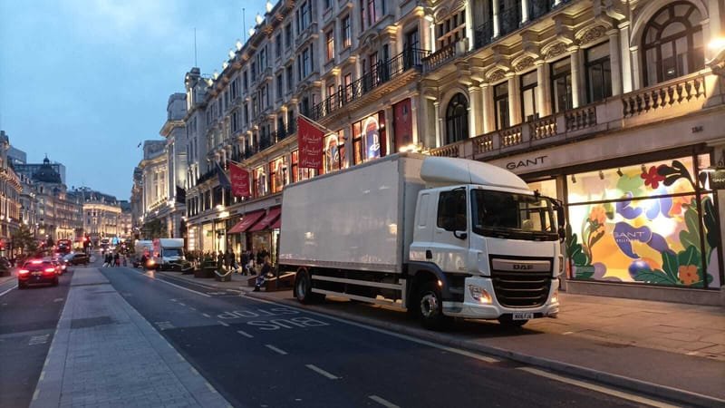 Specialised delivery service in and around London