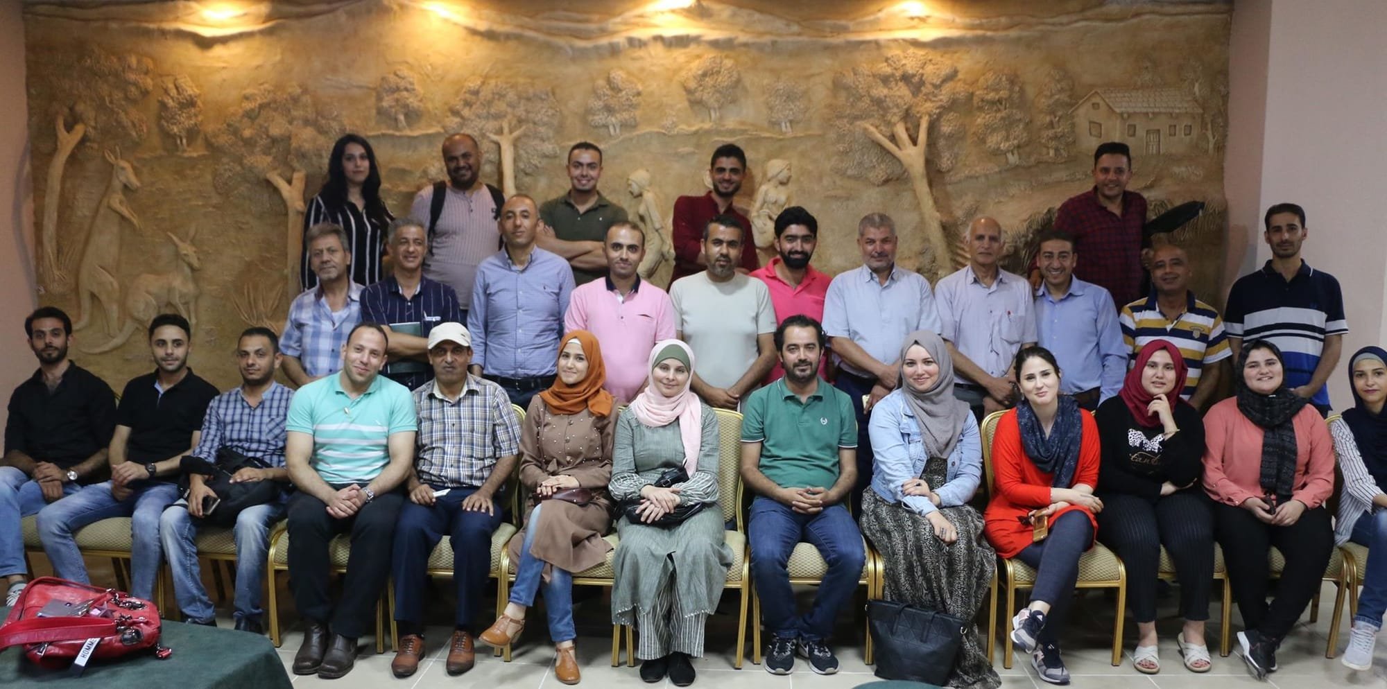 تجمع قرطبة يناقش دور اتحاد الكتاب الفلسطينيين في الحالة الثقافية