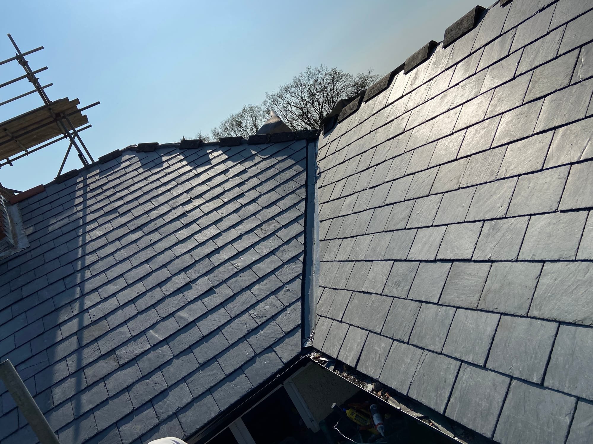 Slate roof construction