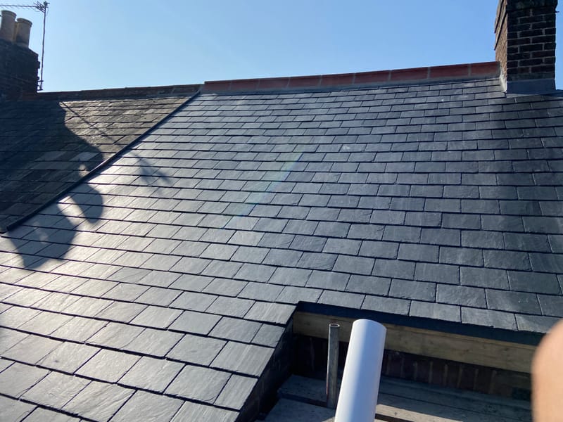 slate roof with roll top ridge & bonding gutter - Pro Roof Restoration ...