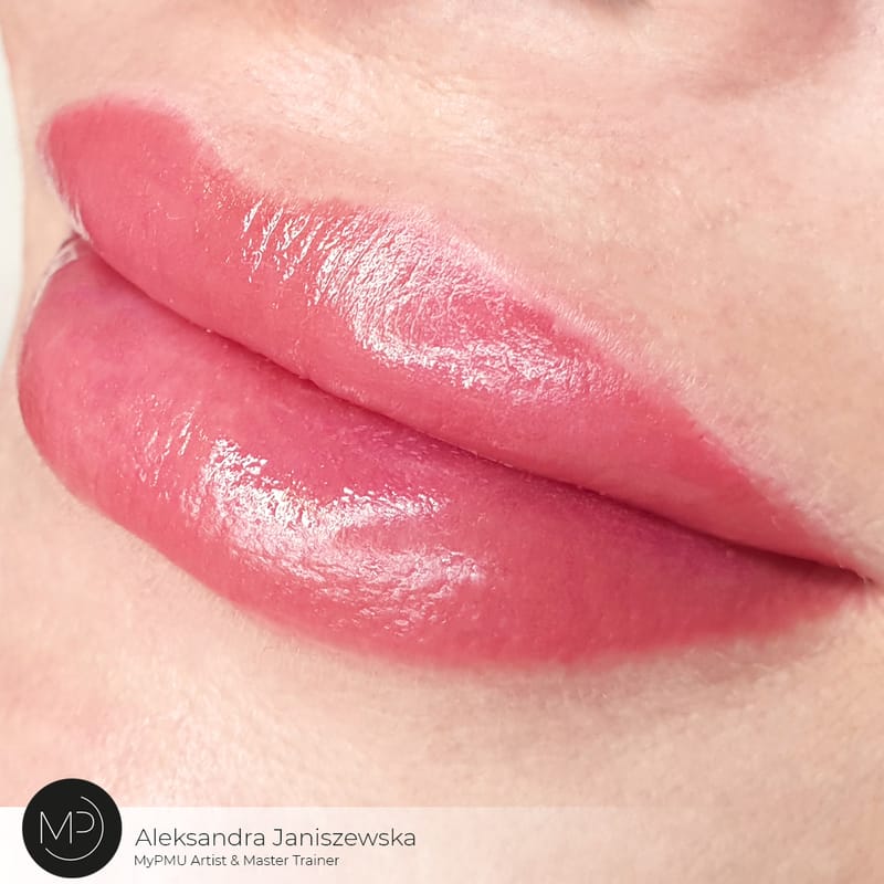 Permanent Make up Lippen