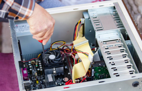 Factors to Consider before Hiring a Computer Repair Firm