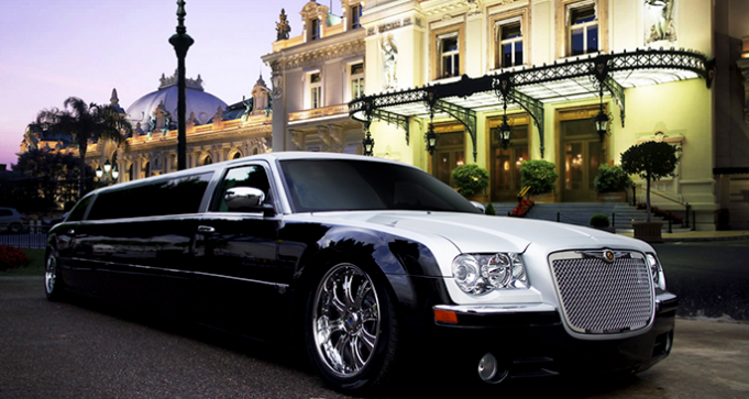 Benefits of Hiring Limousine Services