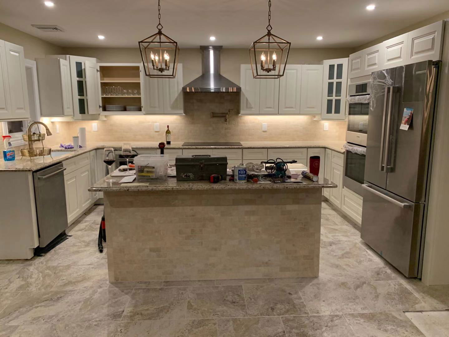 21Avalon cabinets with IQ85 countertop