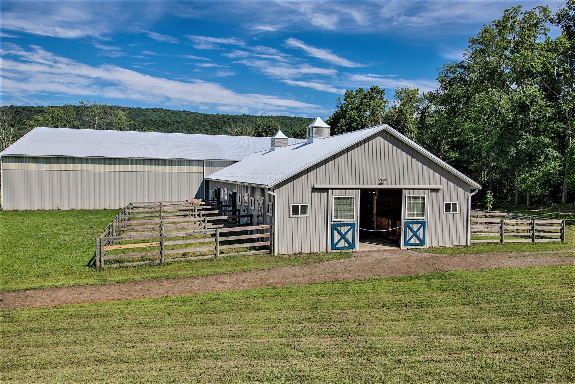 HORSE FACILITY  SOLD!