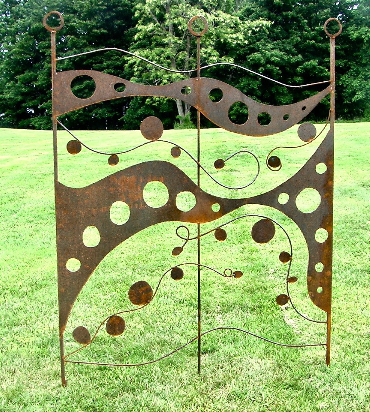Trellis in yard- (private collection)