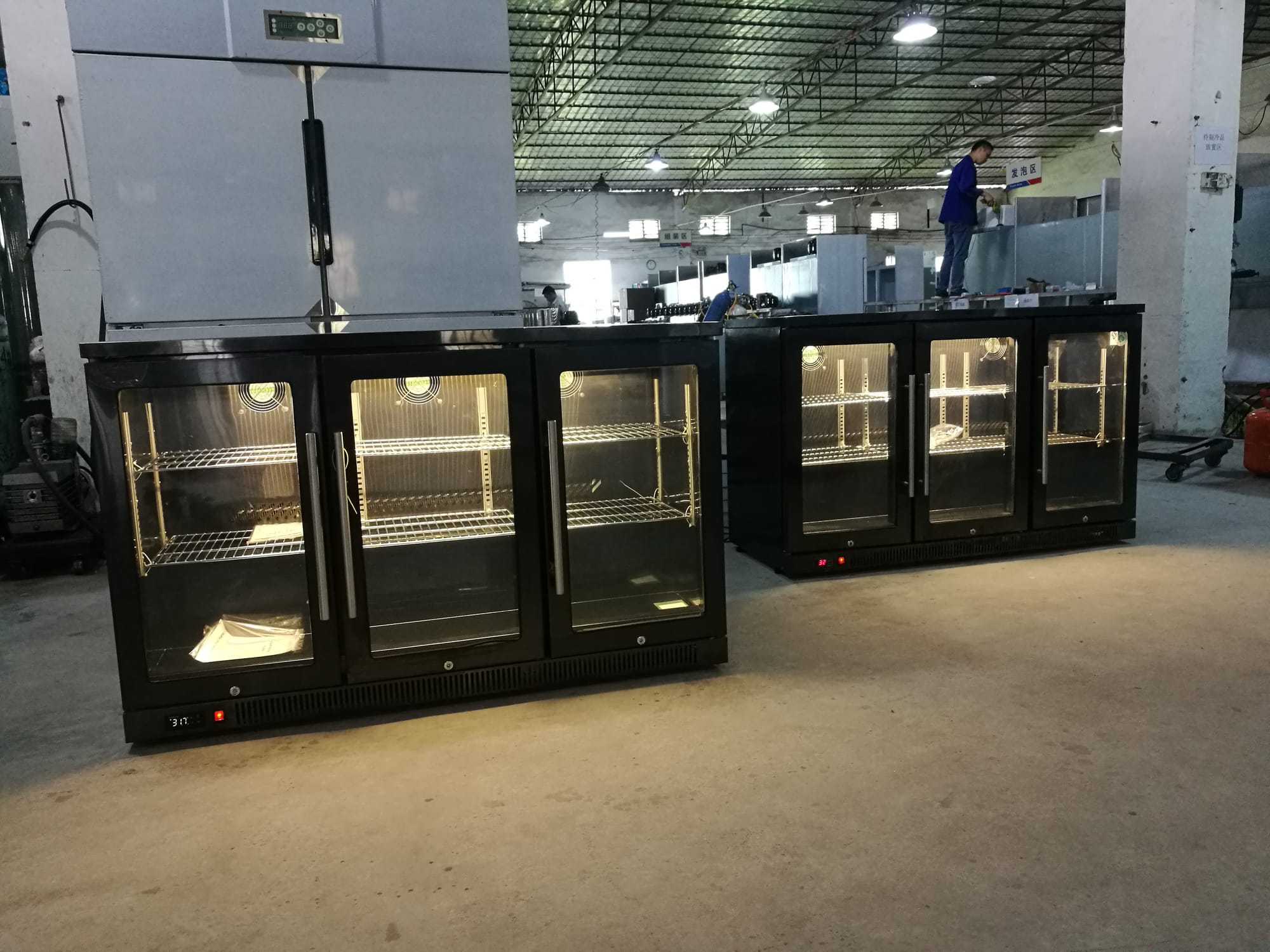 2 amazing facts about commercial refrigerator