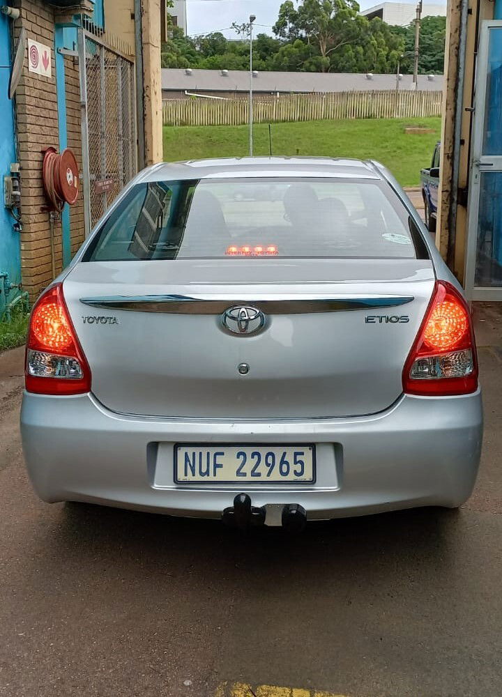 Toyota etios store towbar price