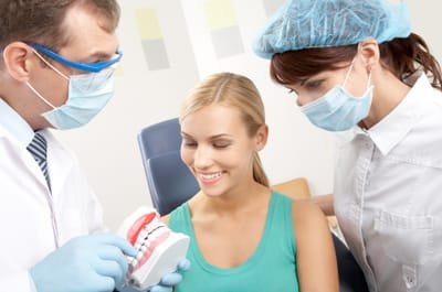 Factors to Consider When Selecting the Right Dentist image