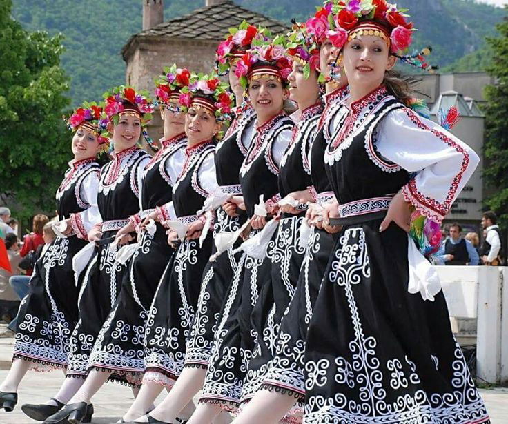 Traditional Folk Dancing