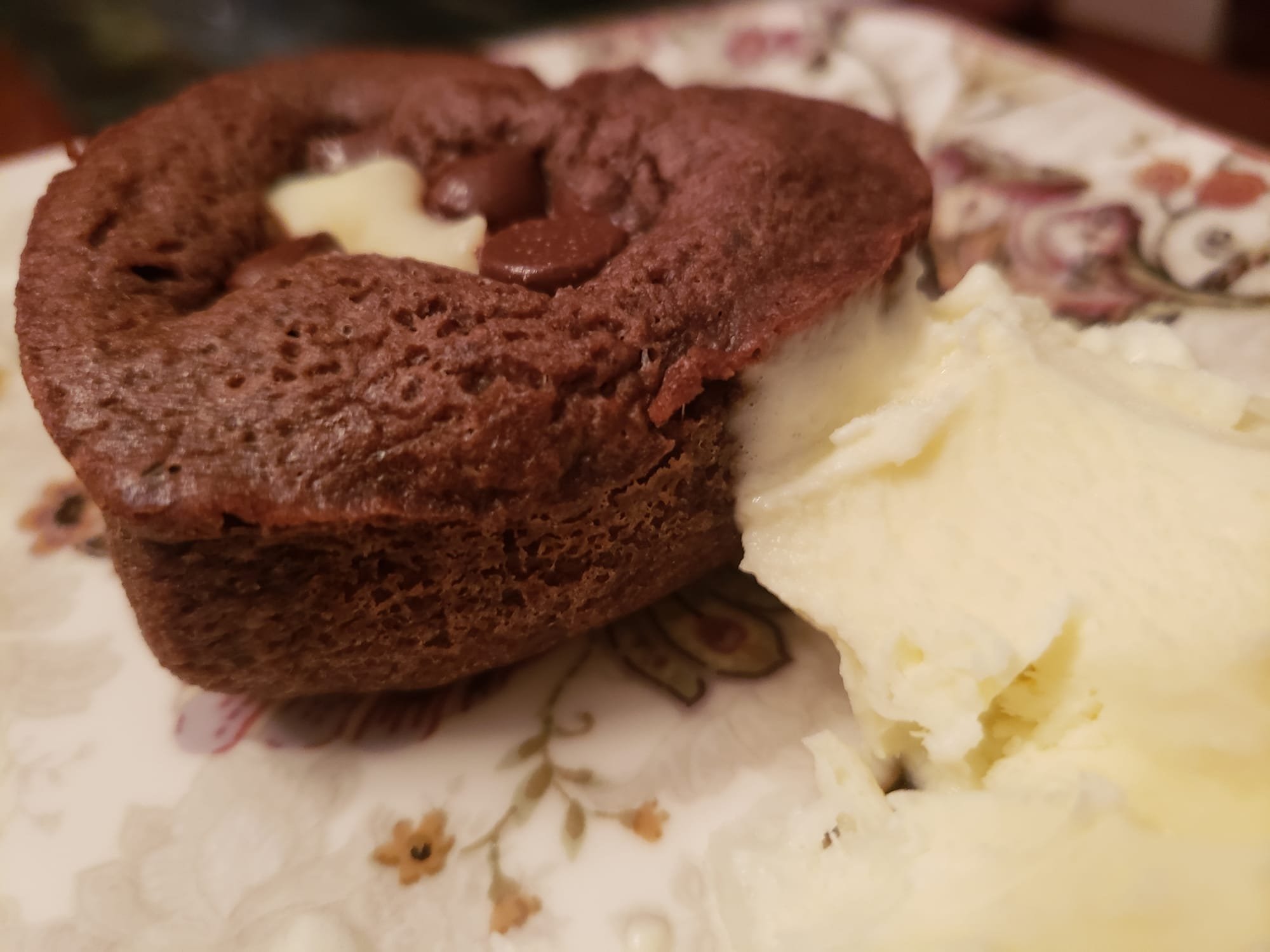 Keto Chocolate Cream cheese Lava Cake