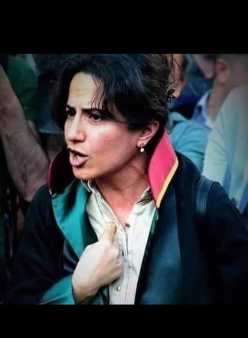 وفاة المحامية ابرو تيمتك داخل المعتقلات التركية